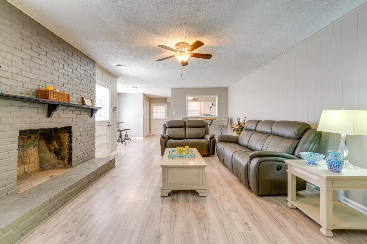 Memphis Vacation Rental - Walk To Graceland! Экстерьер фото